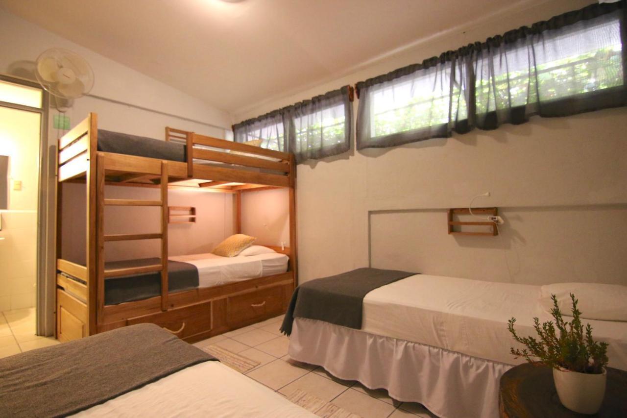 La Bicicleta Hostal มานากัว ภายนอก รูปภาพ